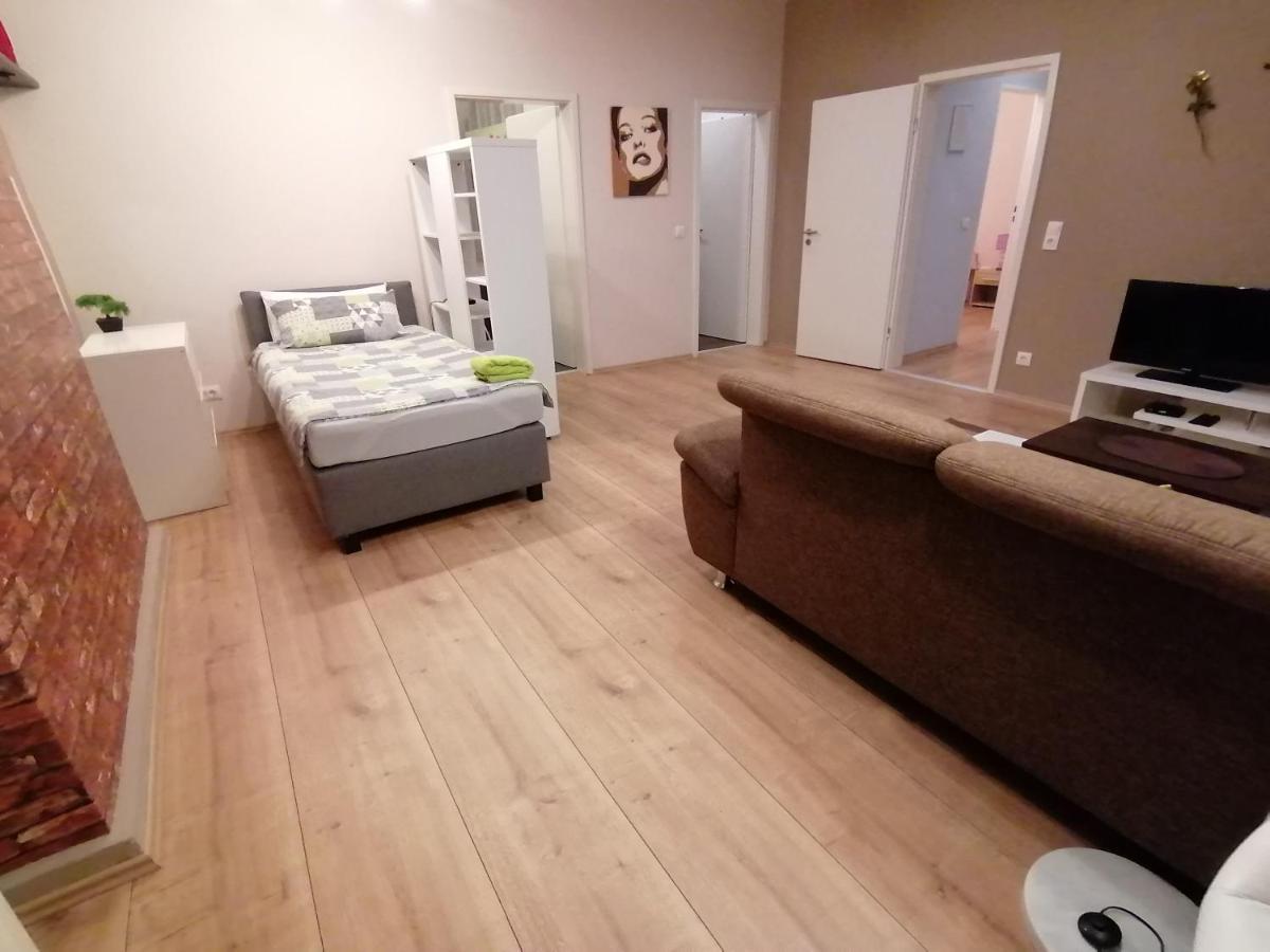 Ferienwohnung in Mayen Exterior foto
