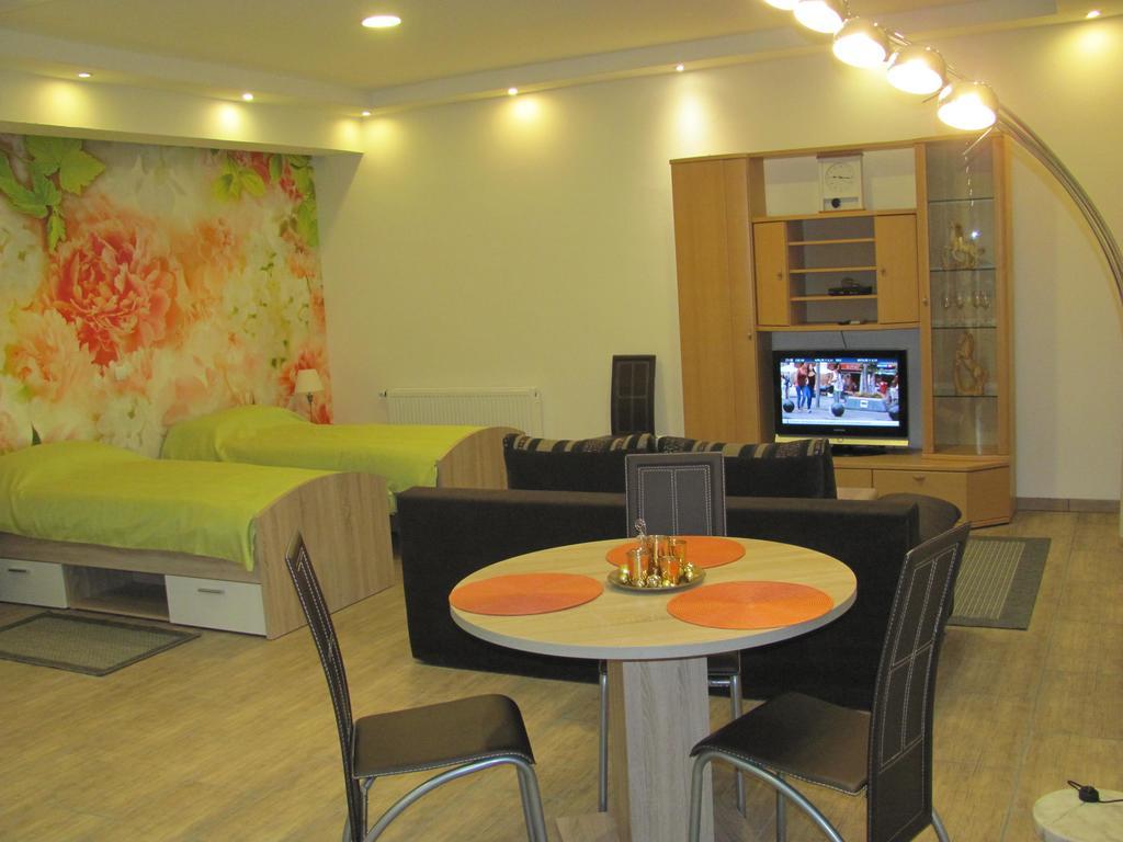 Ferienwohnung in Mayen Zimmer foto